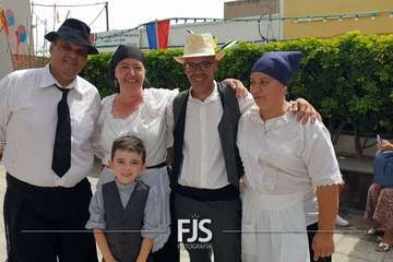  La chiquillería se purifica contra la pandemia en Lomo Magullo/Francisco Javier Santana.